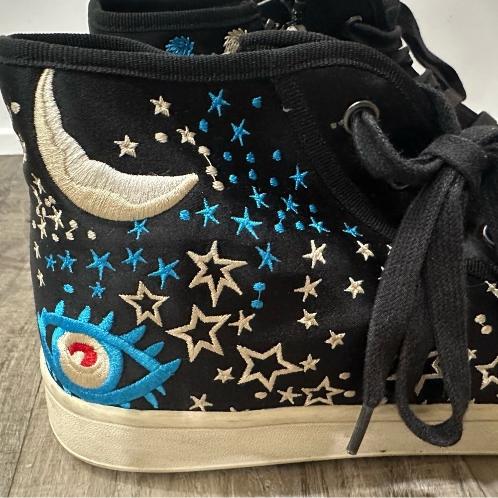Steve Madden Colette Embroidered Satin High-Top Sneakers, Size 38/7.5 - Picture 3 of 6